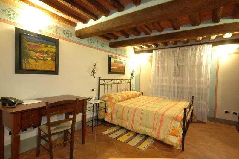 Antica Residenza Del Gallo Lucca Eksteriør billede