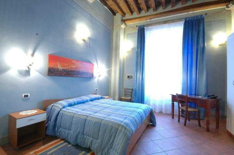 Antica Residenza Del Gallo Lucca Eksteriør billede