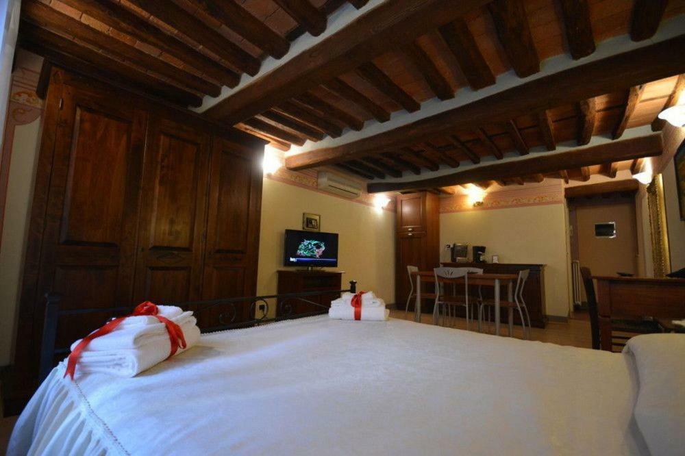 Antica Residenza Del Gallo Lucca Eksteriør billede